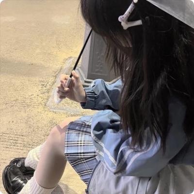 山丘之外